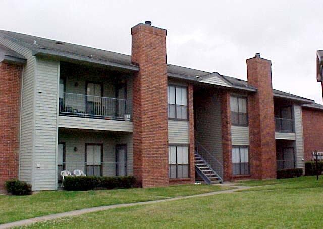 Chelsea Town - Photo 2 of 3