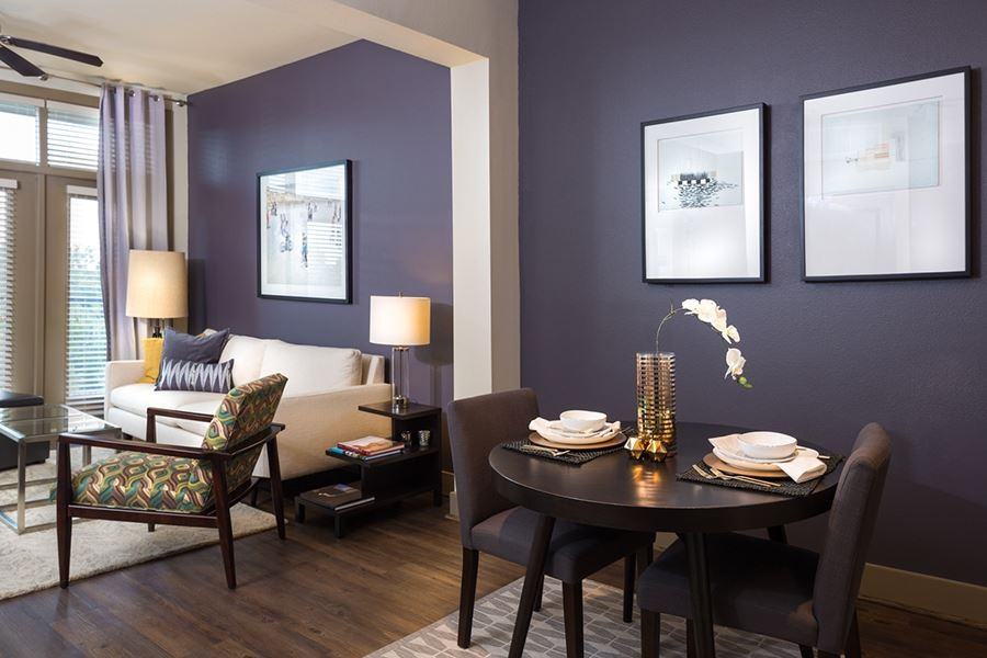 2125 Yale - Photo 3 of 28