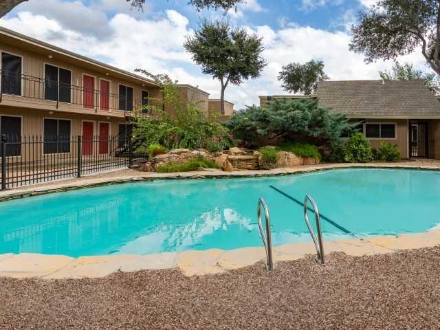 Braeswood Oaks - Photo 2 of 7