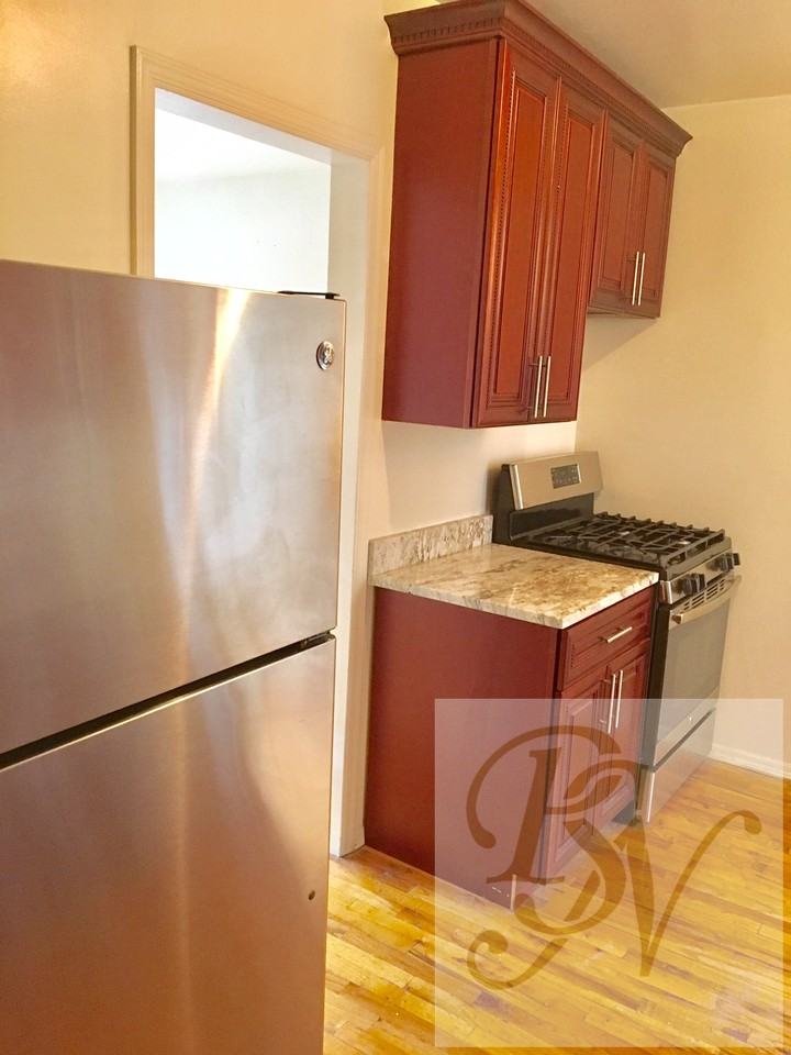 5th Ave & 14th St #1a