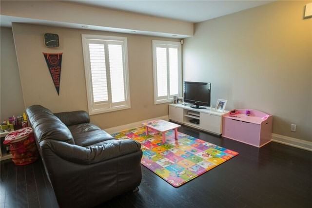 322 John Street - Photo 2 of 10