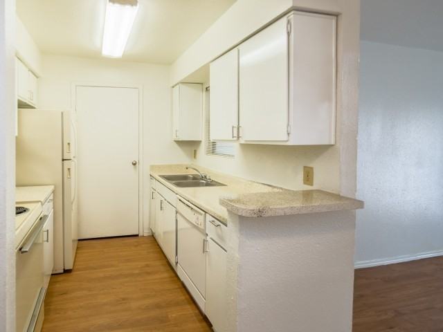 Brookbend - Photo 2 of 5