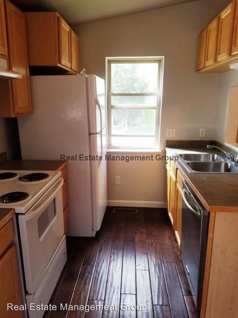 507 Utah Ave - Photo 2 of 9