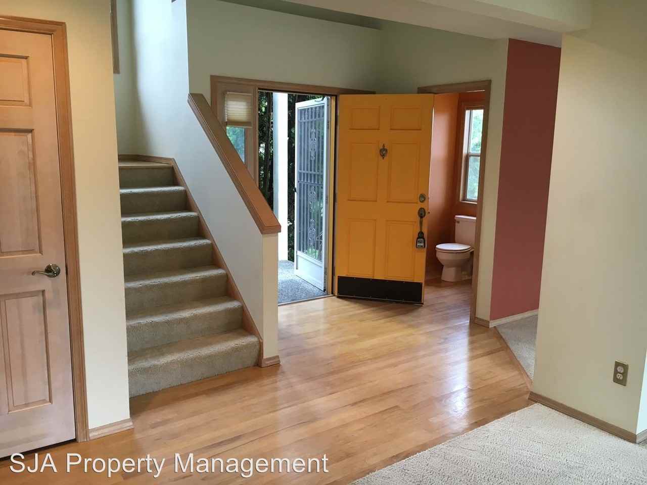 14702 134th Ct NE - Photo 3 of 26