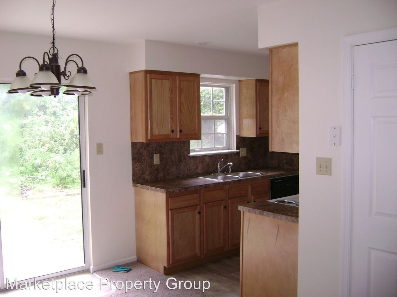 426 Old Forge Dr - Photo 2 of 8