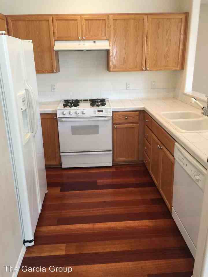 17236 SW Berkeley Ln - Photo 3 of 23