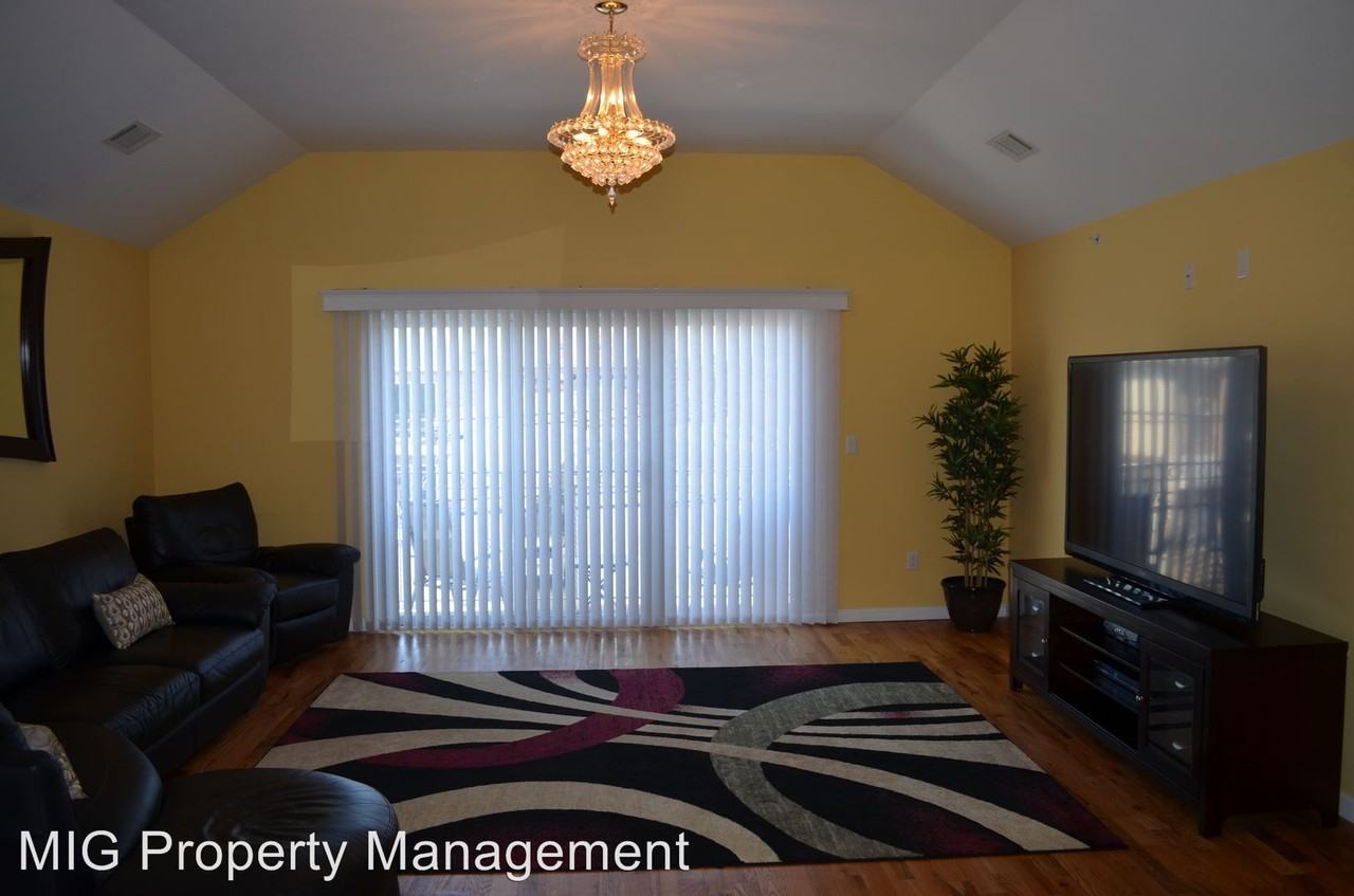 167 Clifford St - Photo 3 of 13