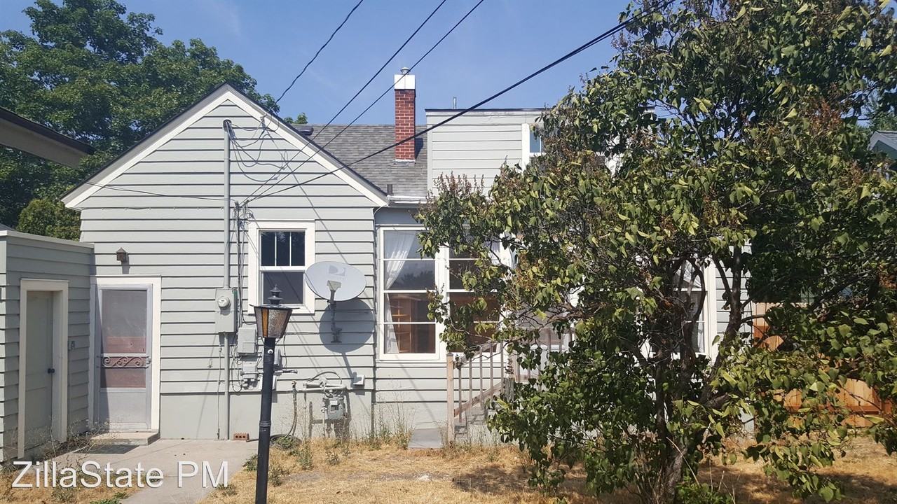 111 E Kent Ave - Photo 2 of 21