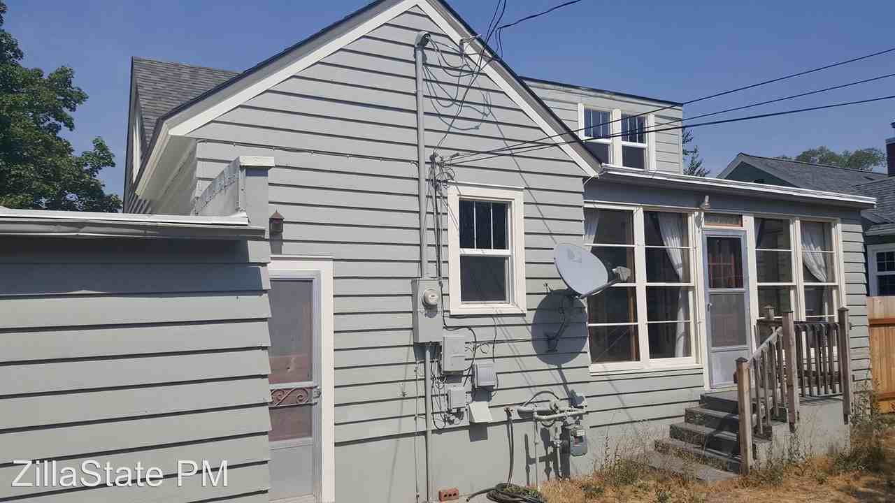 111 E Kent Ave - Photo 3 of 21