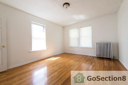 6901 S Merrill Ave - Photo 2 of 5