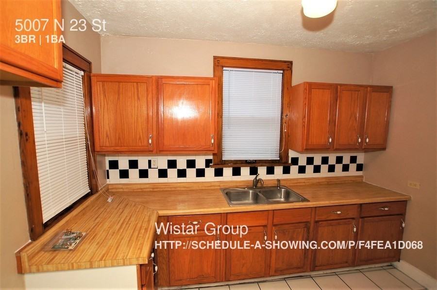 5007 N 23rd St - Photo 3 of 14