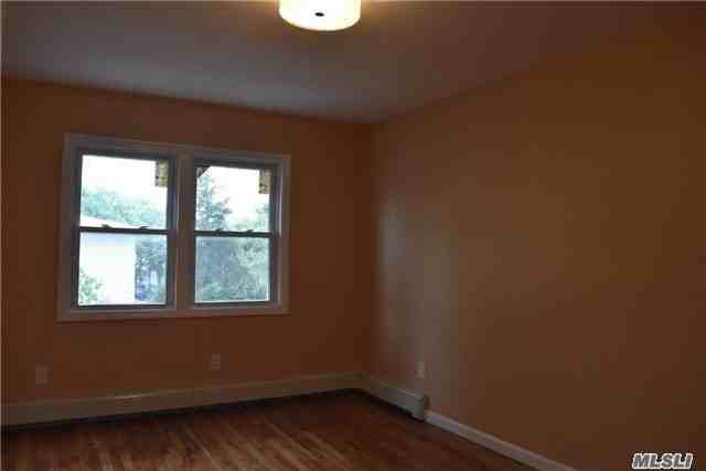 257-29 147th Dr - Photo 2 of 4