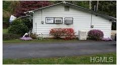 22 Sunset Cir - Photo 3 of 17