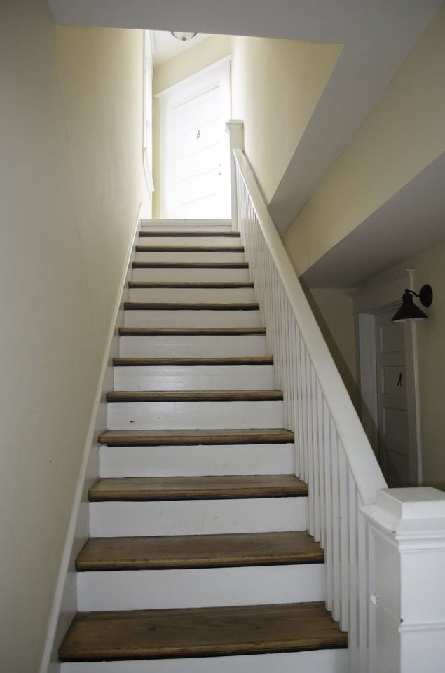 168 Ashley Ave #B - Photo 3 of 34