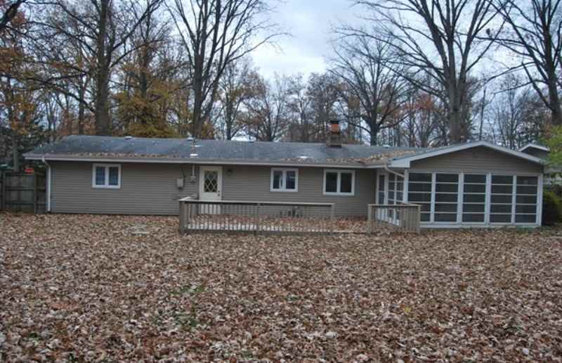 4131 Victoria Dr - Photo 2 of 19