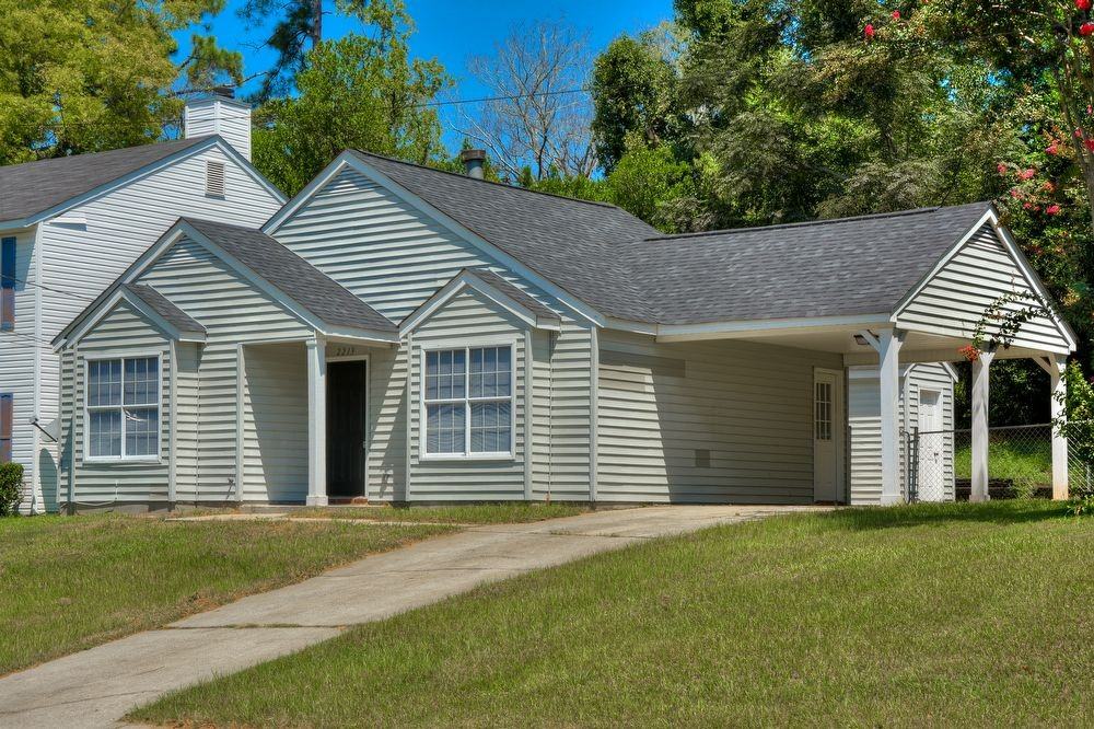 2213 Birnam Pl - Photo 3 of 18