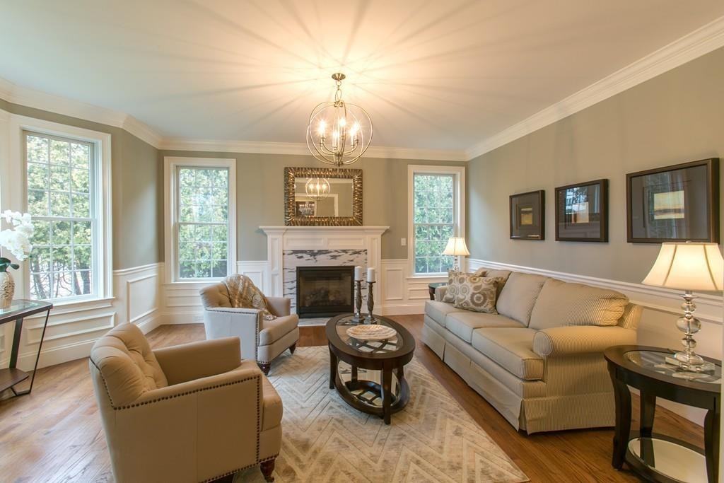 654 Old Bedford Rd - Photo 3 of 28