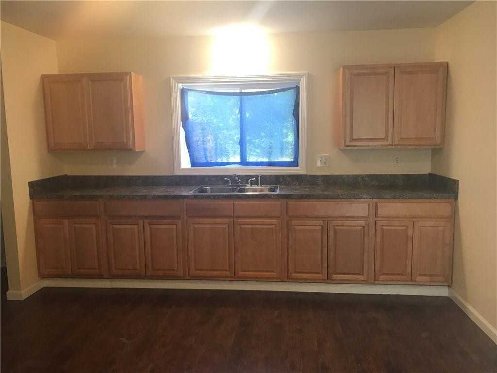 1197 Wolcott Rd - Photo 2 of 19