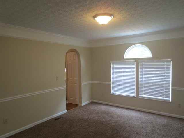 312 Marjoram Dr - Photo 2 of 15