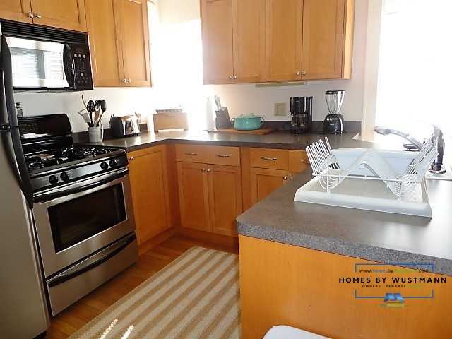 2022 North Palmer Street #8 - Photo 3 of 14
