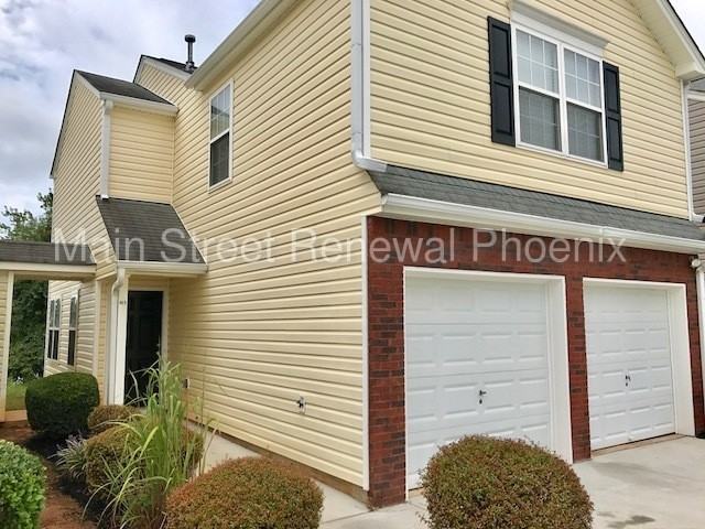 815 Lakeside Cir - Photo 2 of 18