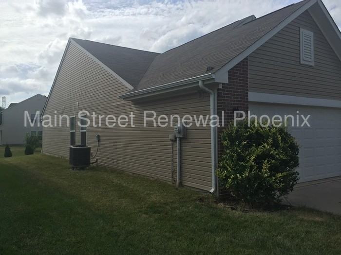 2220 Rossington Ln - Photo 2 of 14