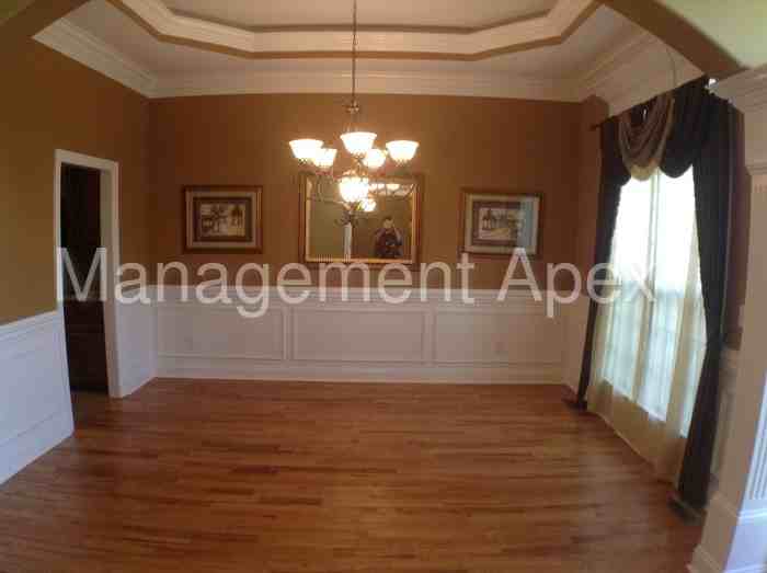 121 Riverway Ln - Photo 2 of 30