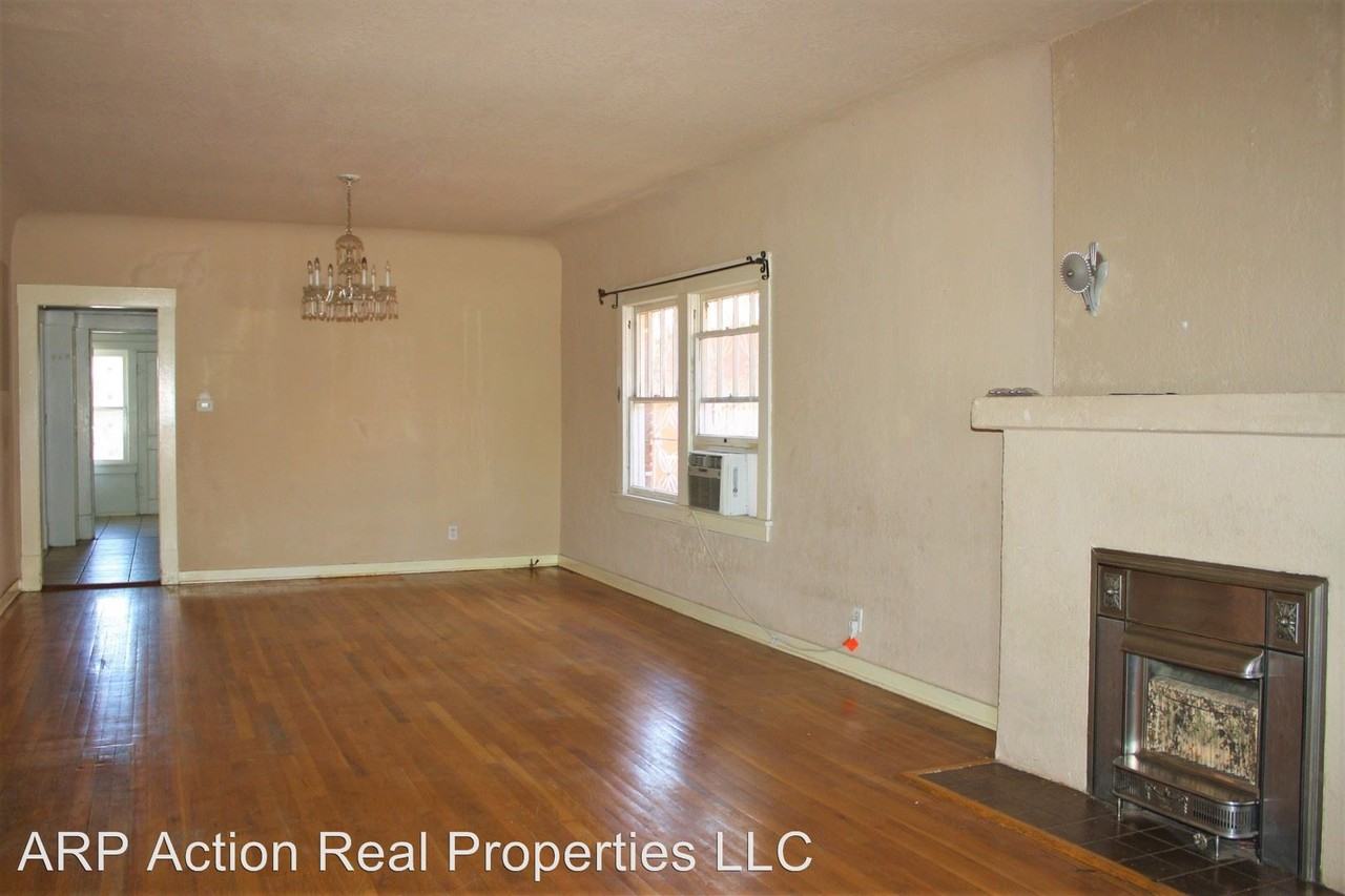 3408 Pershing Dr - Photo 3 of 12