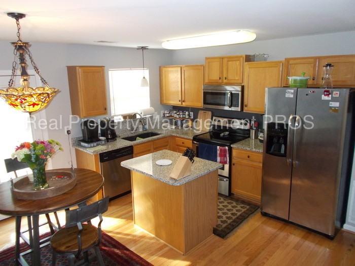 13515 Colesmire Gate Way - Photo 2 of 17