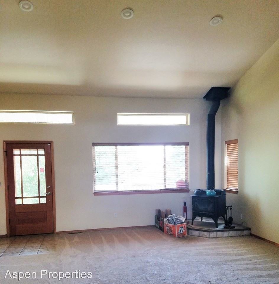 145 Dirt Rd - Photo 3 of 29