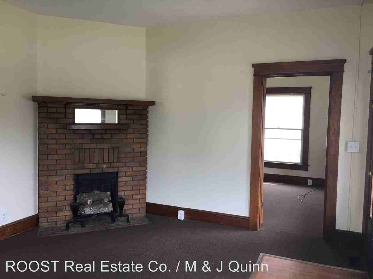 18 W Perrin Ave - Photo 3 of 11