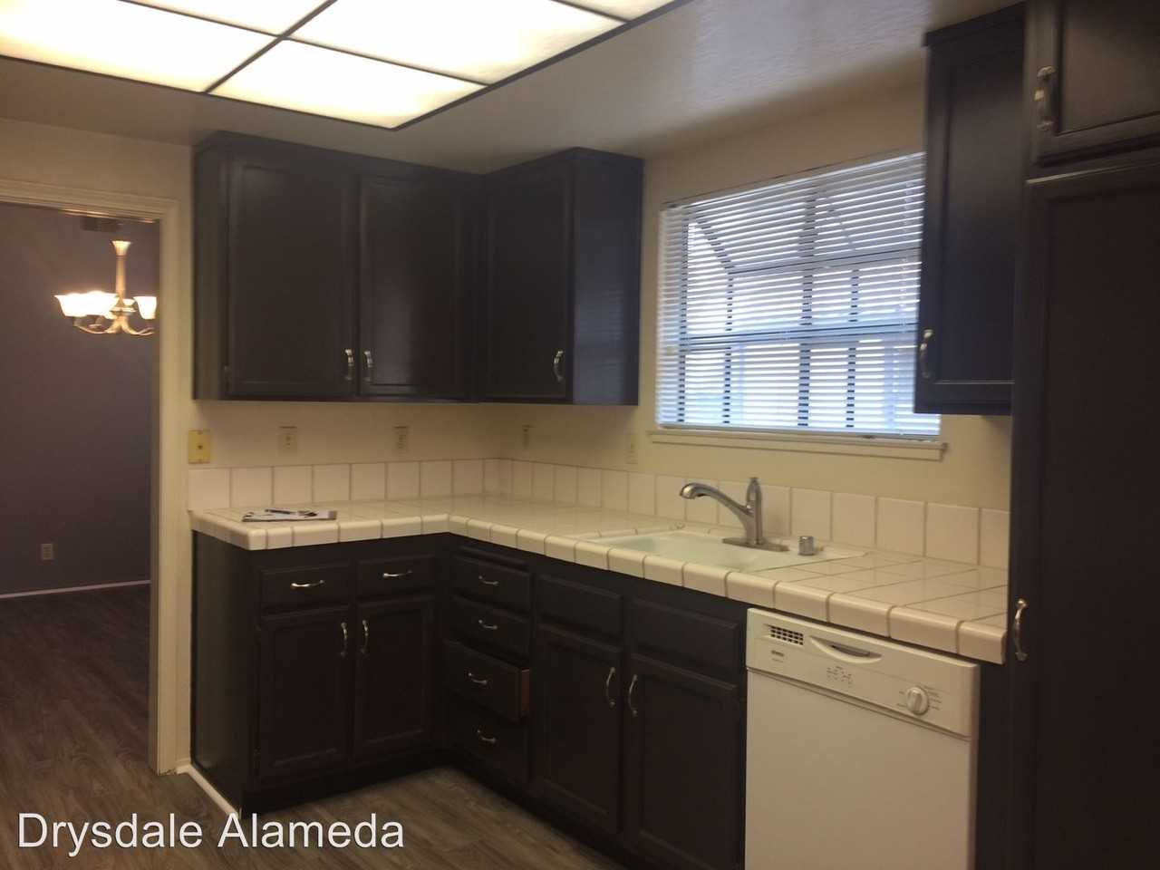 14640 Outrigger Dr - Photo 3 of 7