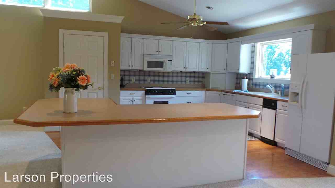 5313 Bass Mountain Rd - Photo 3 of 9