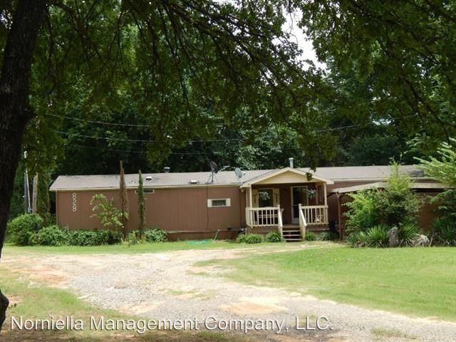 828 Oak Ridge Rd - Photo 2 of 14