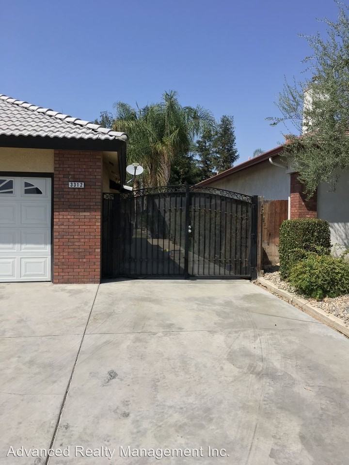 3312 Buccaneer Rose Ave - Photo 3 of 27