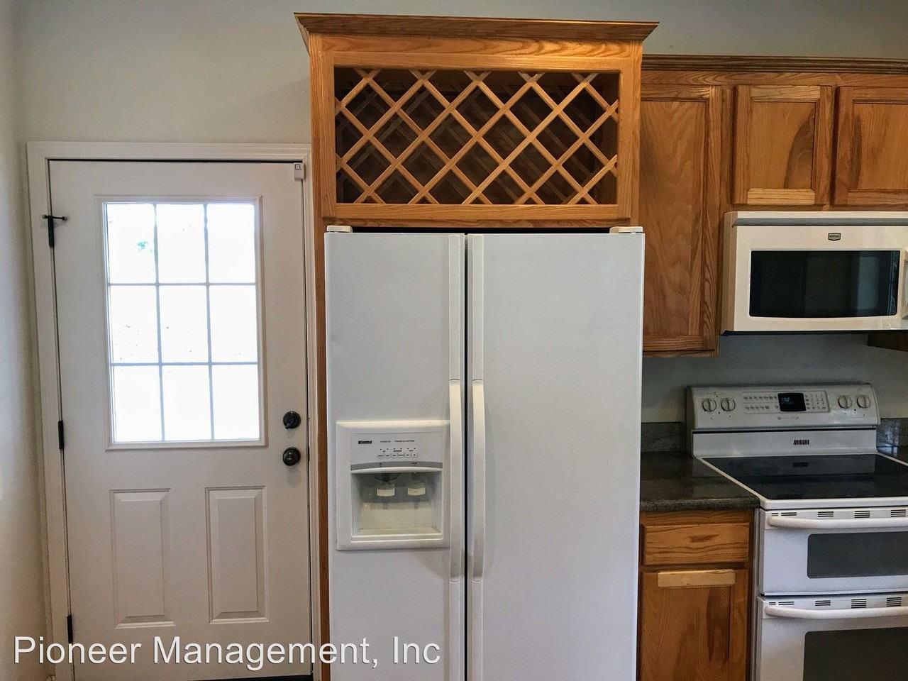 380 Singleton Rd - Photo 2 of 38