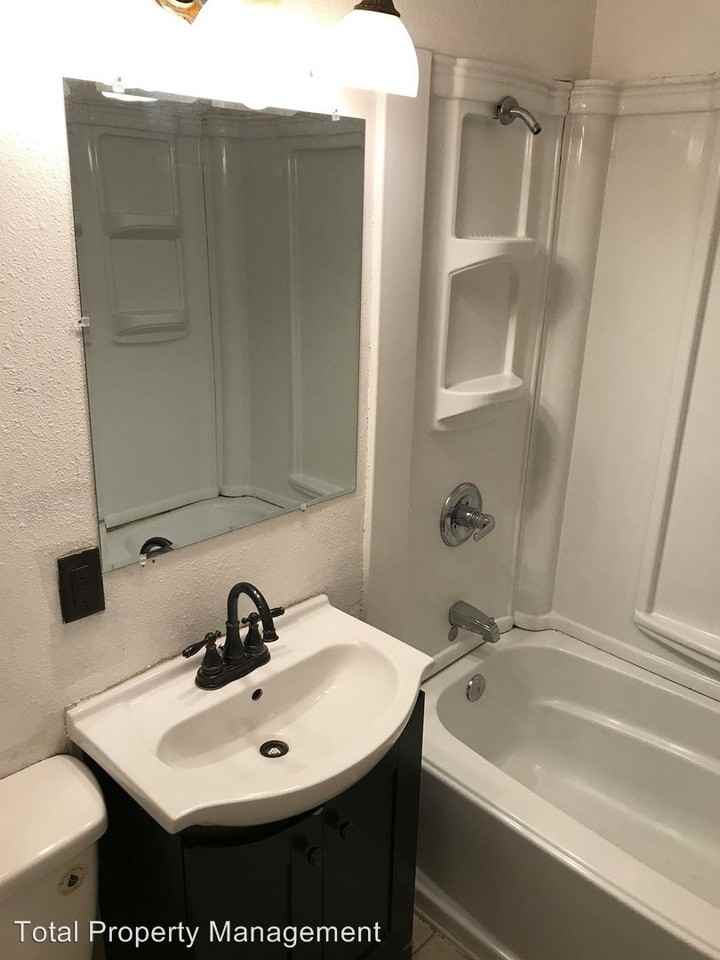 719 E Roosevelt Ave - Photo 3 of 6