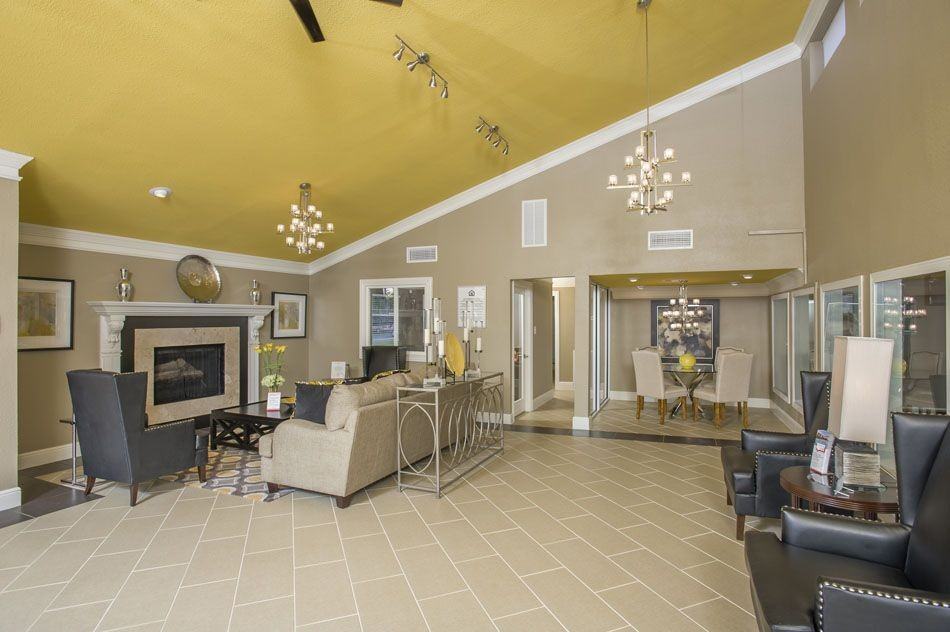 The Ivy at Clear Creek - Photo 2 of 9