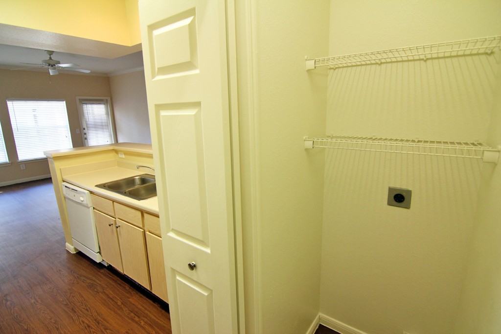 Idlewilde - Photo 3 of 11