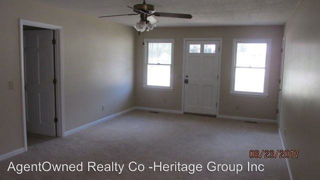 5750 Whisperwood Dr - Photo 3 of 13