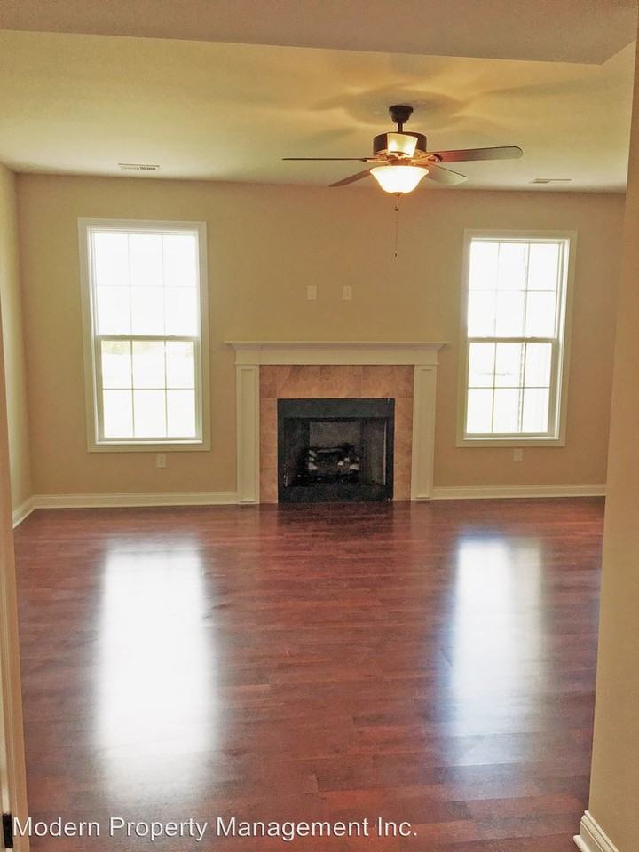 3156 Sweet Clover Ln - Photo 3 of 16