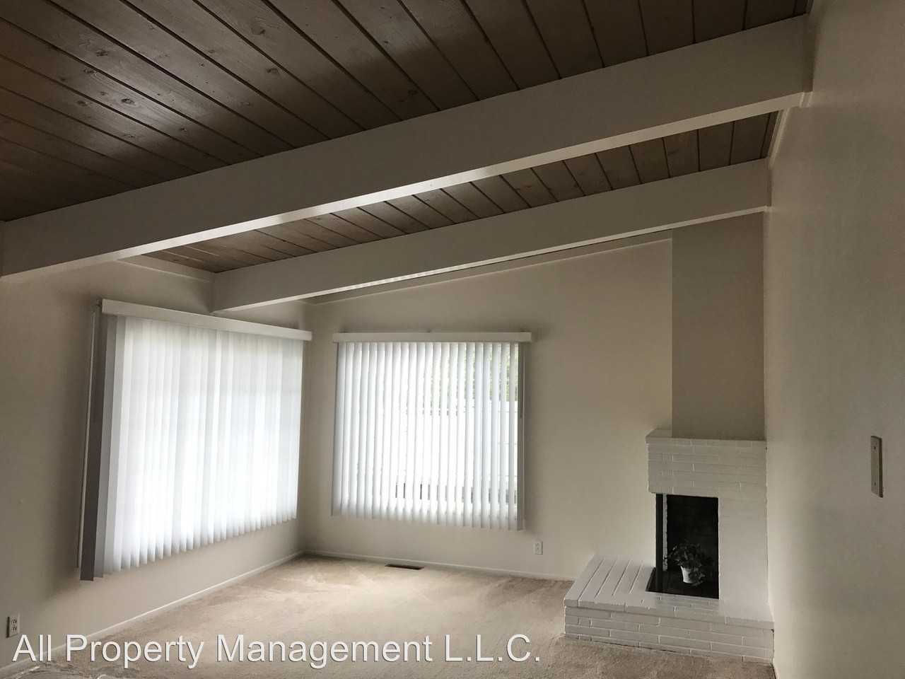 229 Hillside Dr - Photo 2 of 20