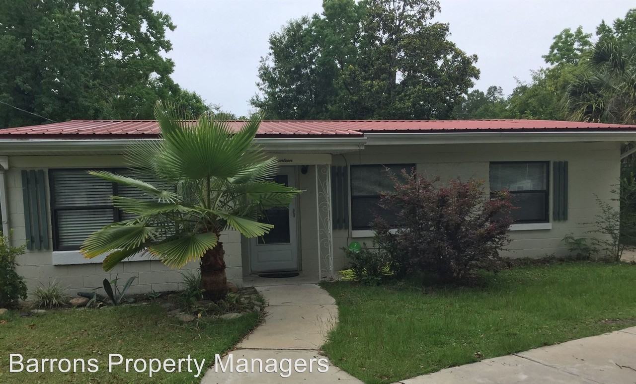 17 Williams St - Photo 2 of 25