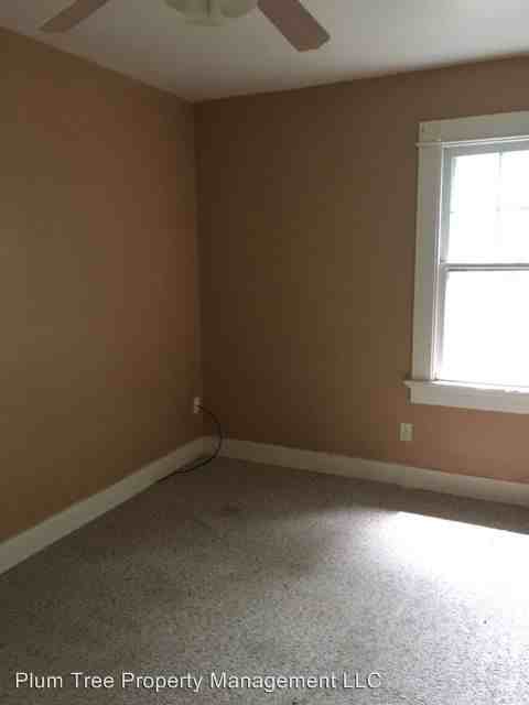 1130-1132 Grafton Ave - Photo 3 of 5