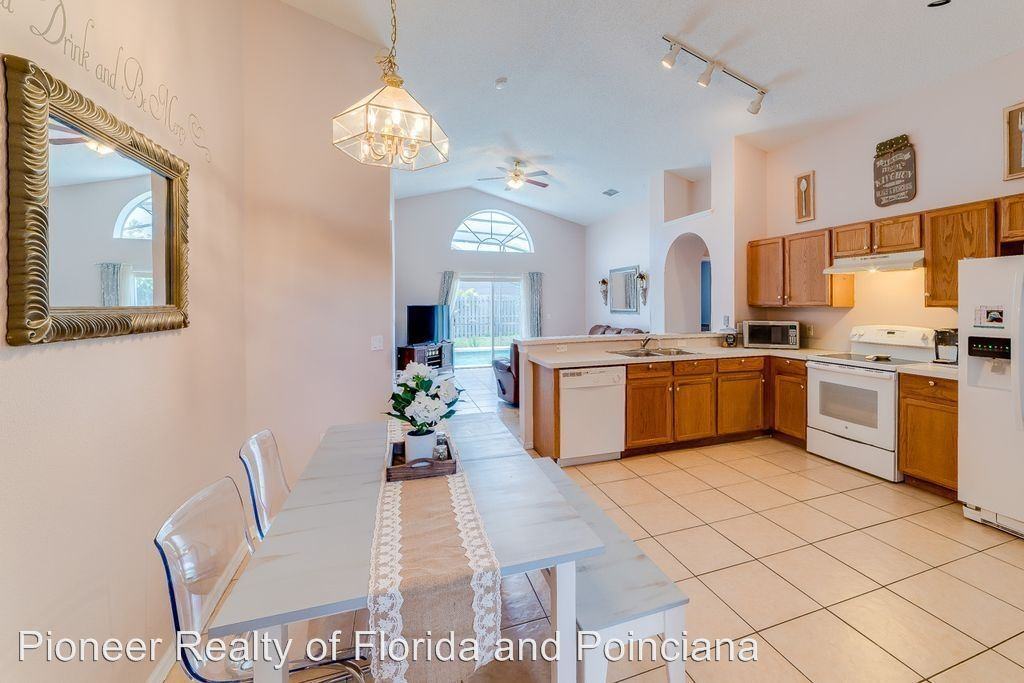 4629 Eagle Peak Dr - Photo 3 of 16