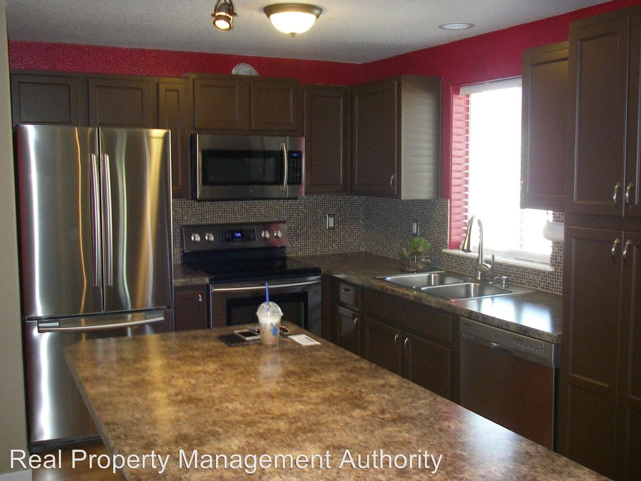 3200 Lavina St - Photo 3 of 13