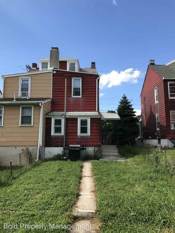 1308 Frush Valley Rd - Photo 2 of 10