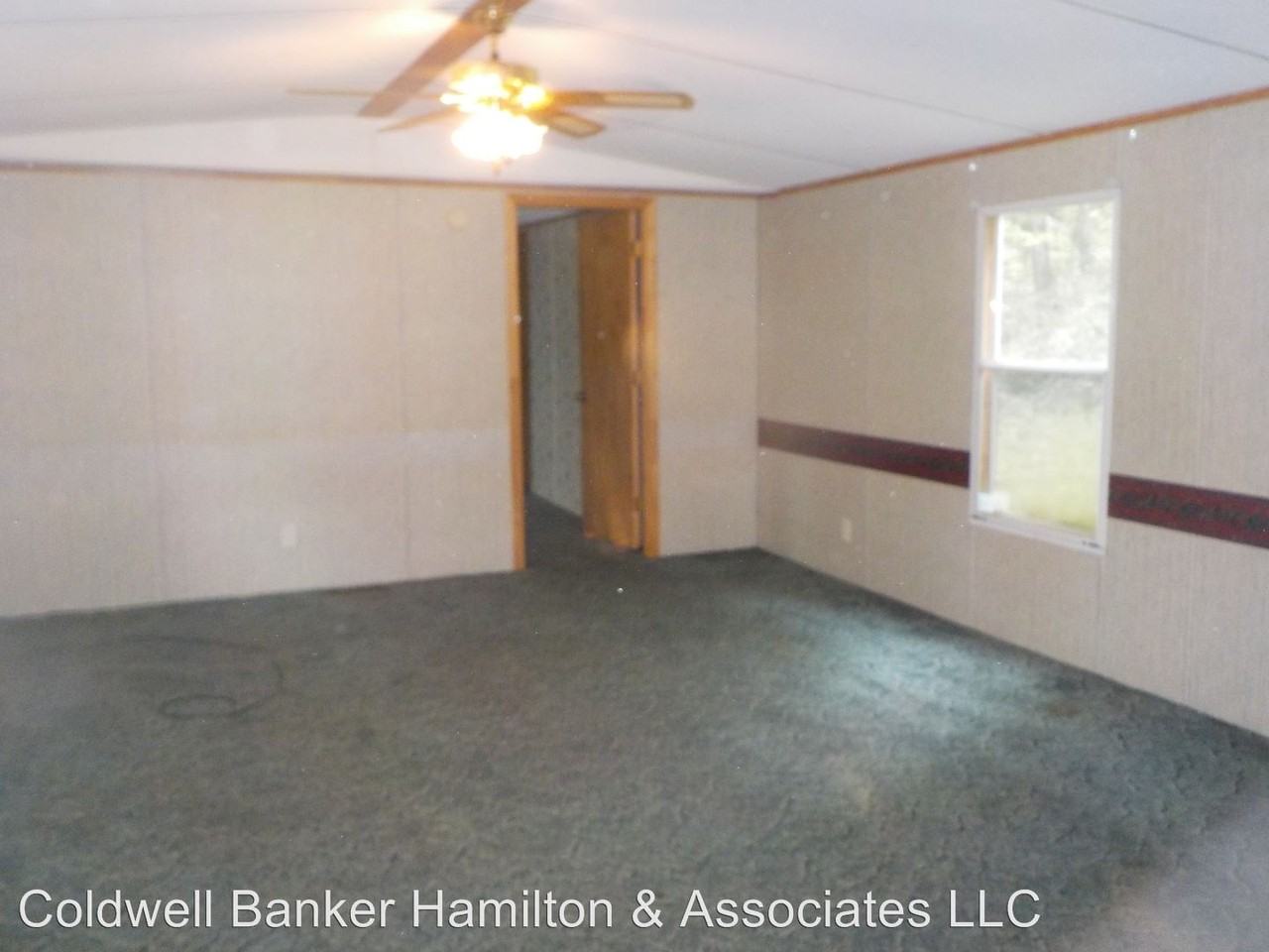 133 Marina Dr NW - Photo 2 of 4