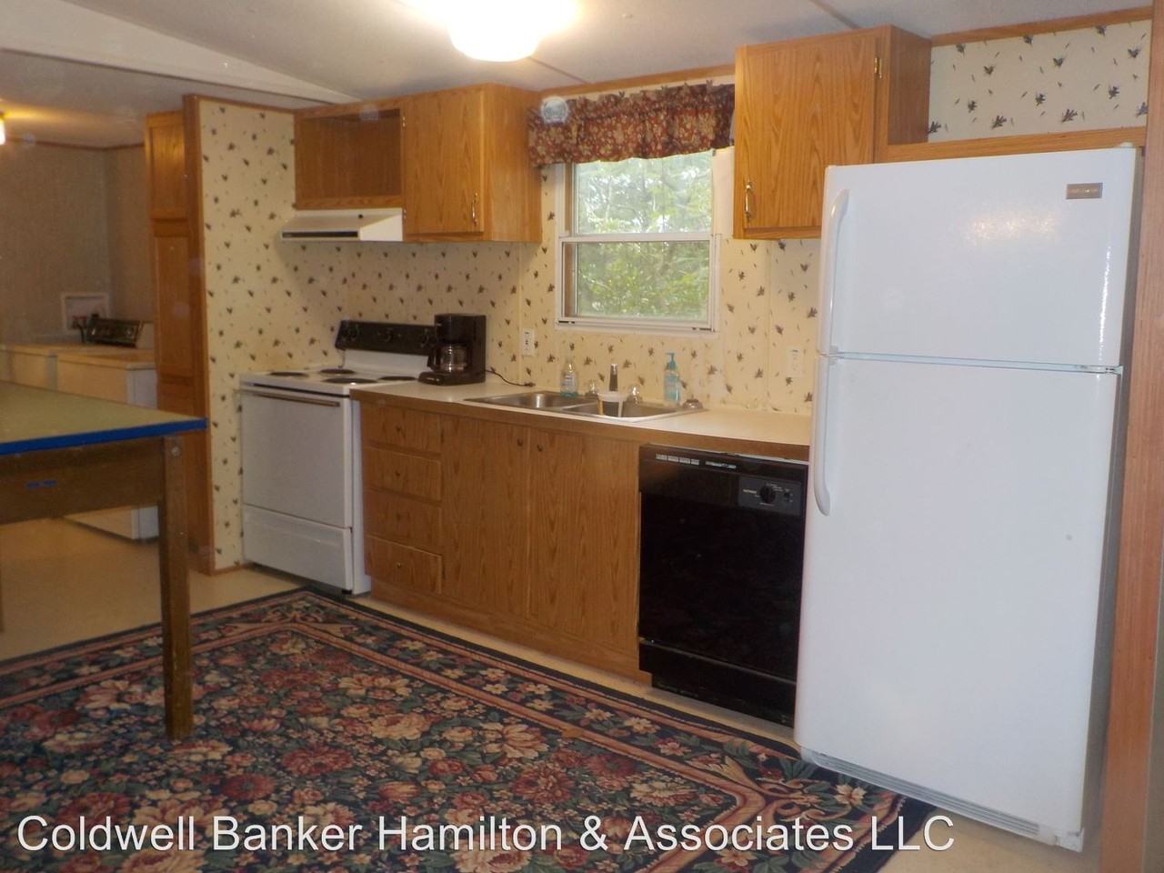 133 Marina Dr NW - Photo 3 of 4