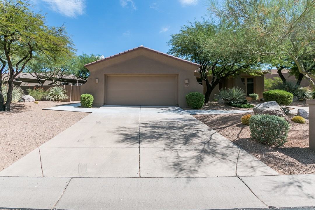 7728 E Shooting Star Way - Photo 2 of 37